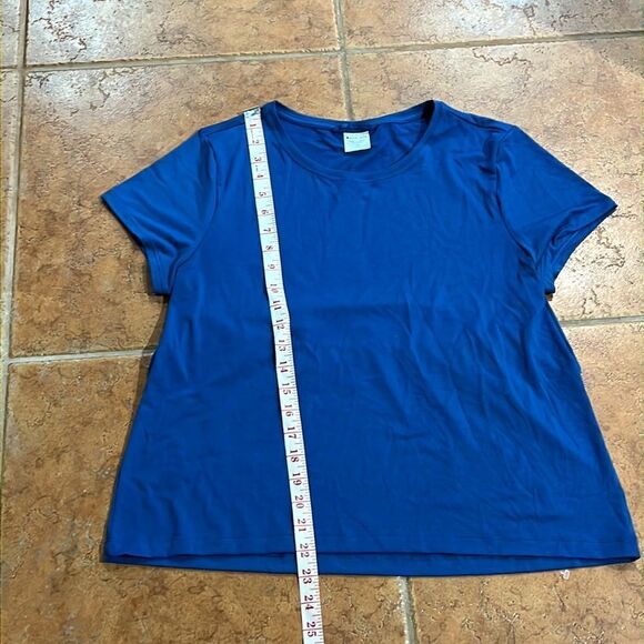 Athleta Air Out Cinch TEE in Blueish Size M - Picture 12 of 12